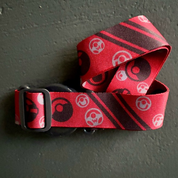 POKEMON Clip- N- Go Pokeball Adjustable Red/Black Unisex Toy Collector Belt - Picture 6 of 7